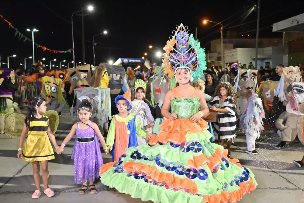 CARNAVAL DE LOS PEQUEÑOS DUENDES (2)