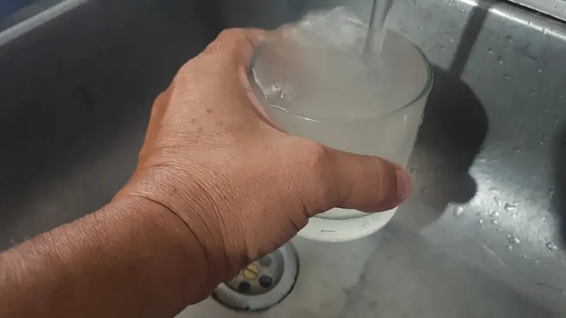 agua turbia