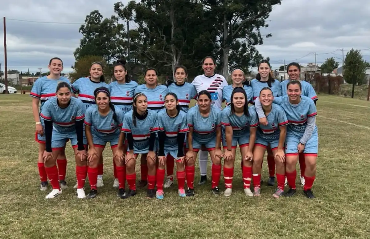 El Olimpo lidera el Fútbol Femenino tras la 2ª fecha - Diario El Enfoque Concordia