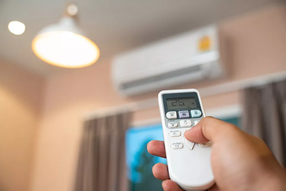 Luz, electricidad, ola de calor, temperaturas extremas, aire acondicionado