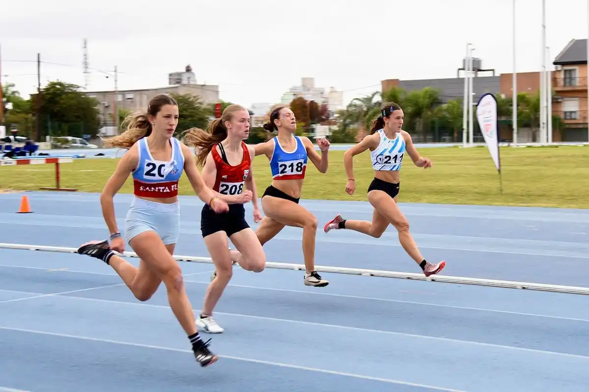 Concepción del Uruguay recibió el histórico Nacional U20 de Atletismo - Diario El Enfoque Concordia