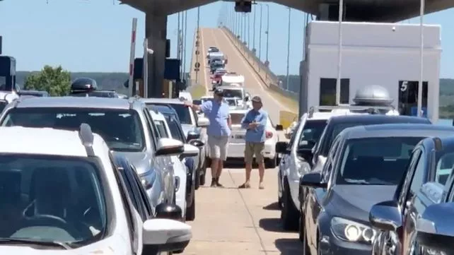 Uruguay, turismo, puente, fronteras