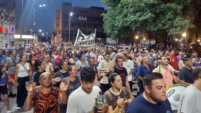 protesta c del uru (1)