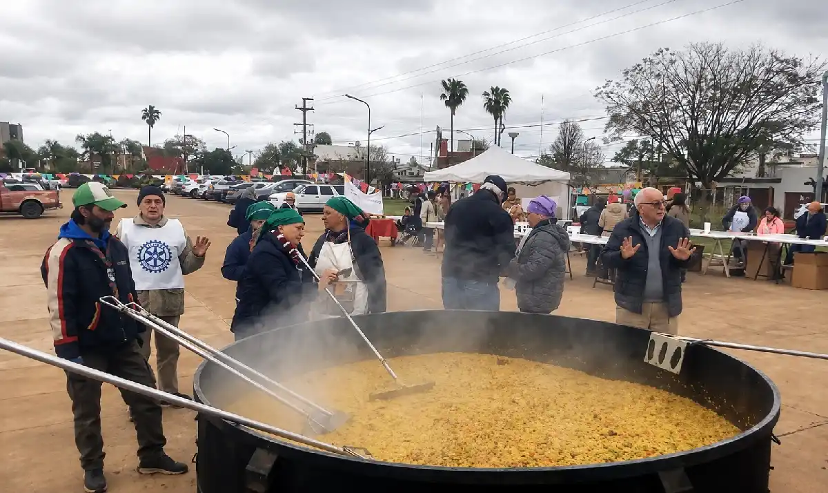 arroz con pollo solidario - diario el enfoque concordia