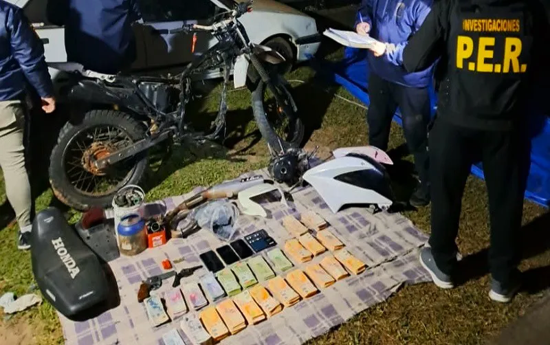 ALLANAMIENTOS EN BARRIO LAROCCA (6)