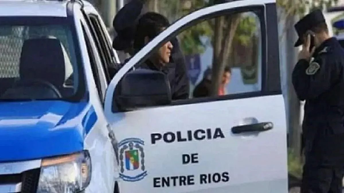 patrullero policia de entre rios -diario el enfoque concordia