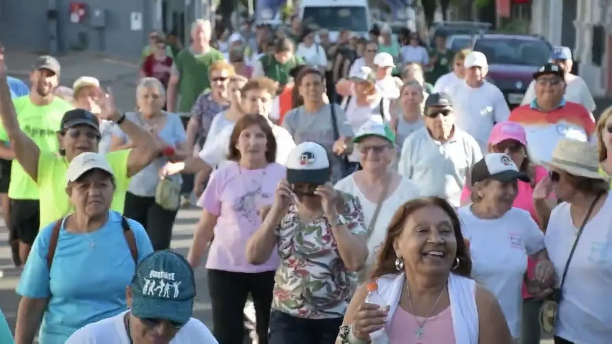 Caminata tercera edad - diario el enfoque concordia