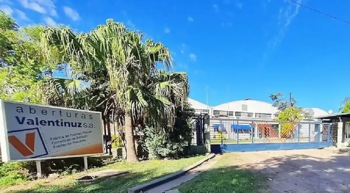 Valentinuz Aberturas cerró definitivamente sus puertas en Paraná  - Diario El Enfoque