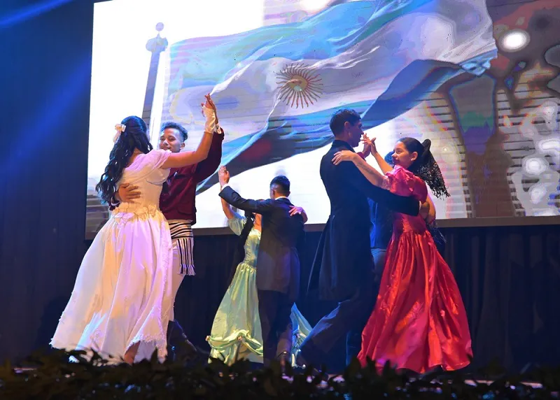 FUNCIÓN DE GALA (4)