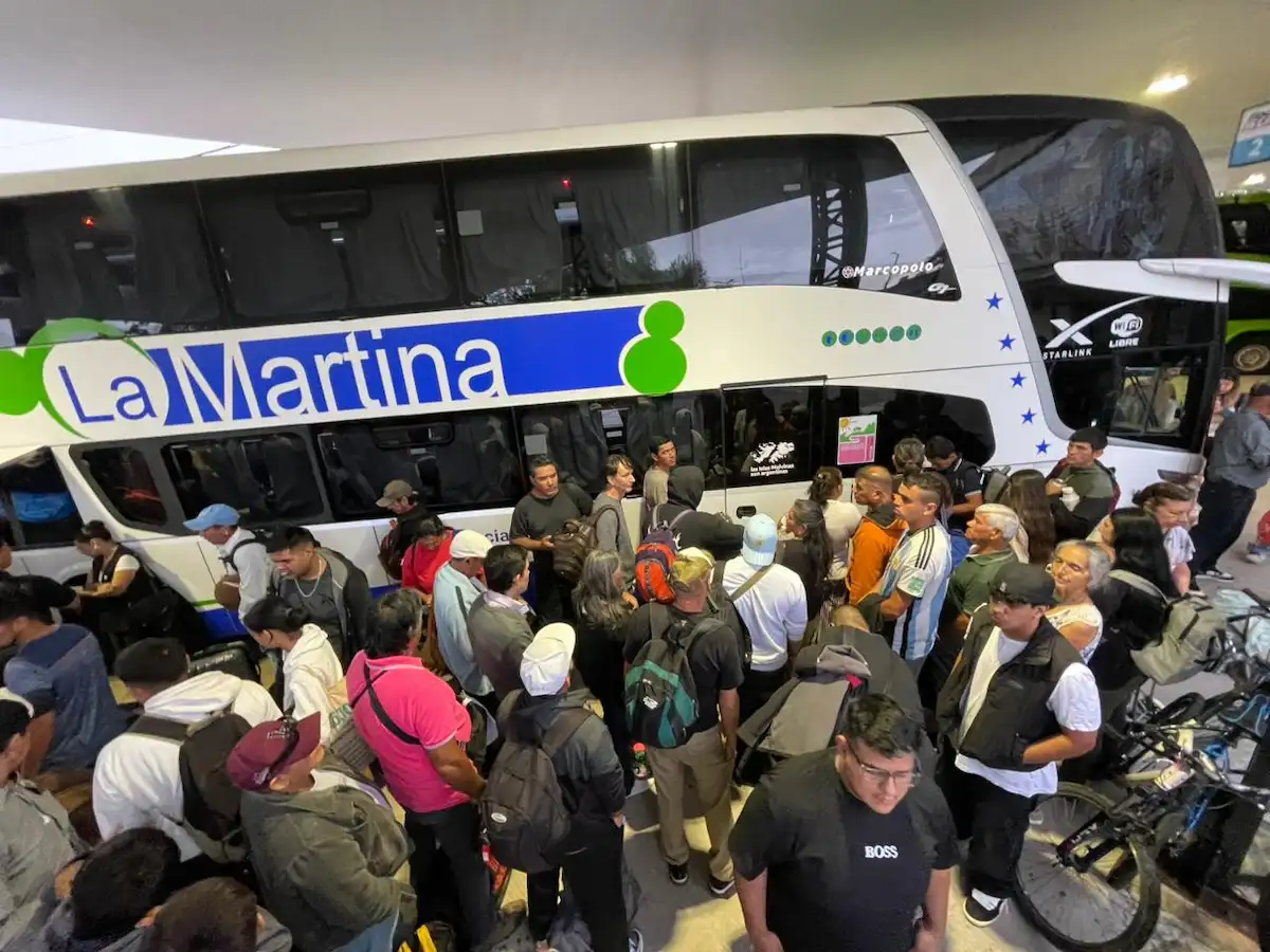 Trabajadores  de la fruta -Concordia - Diario El Enfoque