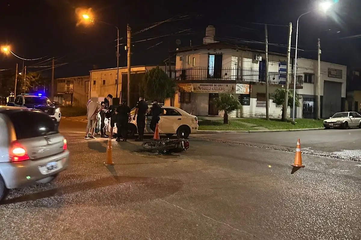 choque entre moto y auto en concordia-hospitalizado-diario el enfoque
