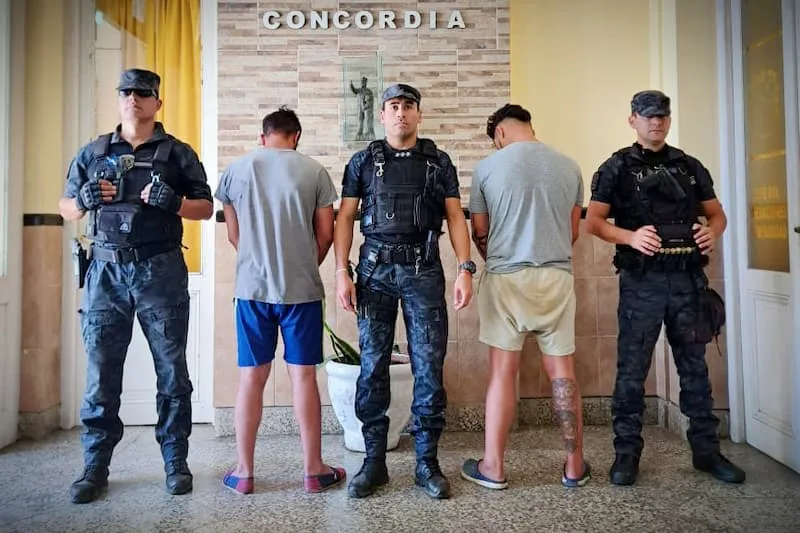 2 detenidos concordia