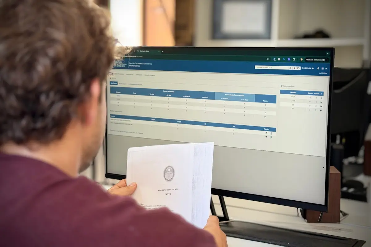 Entre Ríos elimina el papel en 32 trámites y los digitaliza de manera obligatoria - diario el enfoque concordia