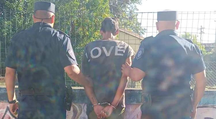 1fddffc0-6482-46e9-9d66-e596e75c587d