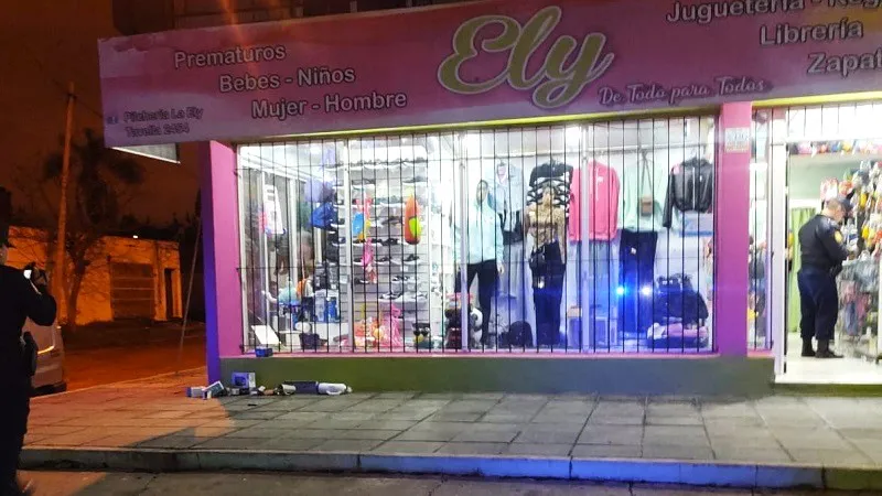 ROBO EN FLAGRANCIA (2)