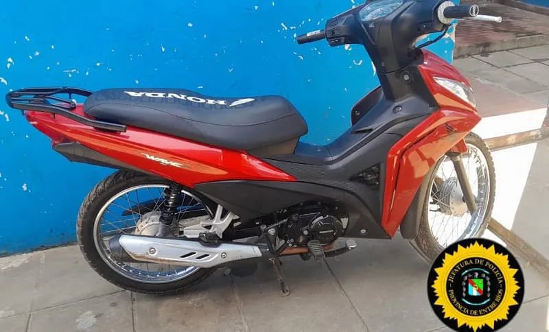 SECUESTRO DE MOTOVEHÍCULO - con resistencia a la autoridad