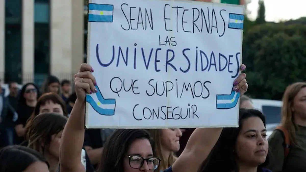 Marcha-universitaria - Diario El Enfoque Concordia