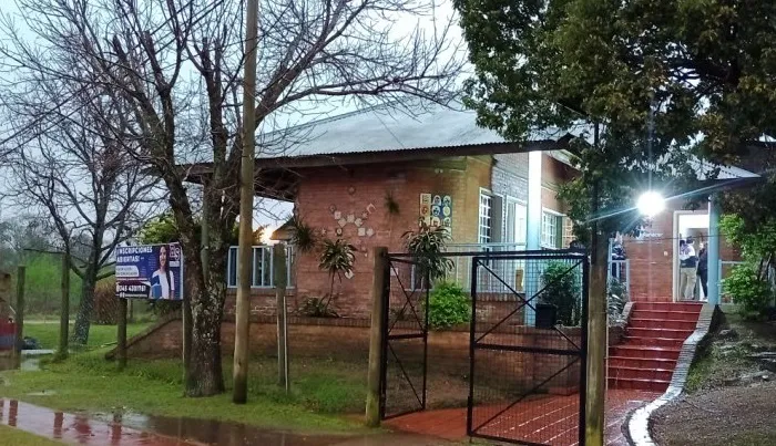 escuela renacer calle cadario
