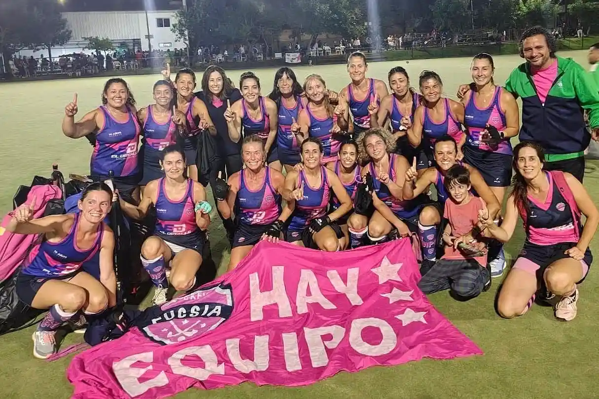 Hockey Fucsia, campeón del Torneo Clausura y supercampeón 2025 del Mamis Club Hípico Concordia - Diario El Enfoque