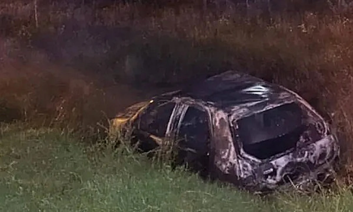 Entre Ríos le robaron el auto mientras estaba en un festival y lo hallaron totalmente incendiado - Diario El Enfoque